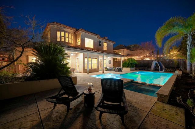 661 Westchester Dr, Folsom, CA 95630