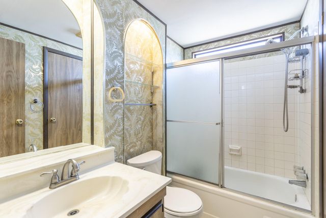 420 Silkwood Drive, 2, Redding, CA 96003