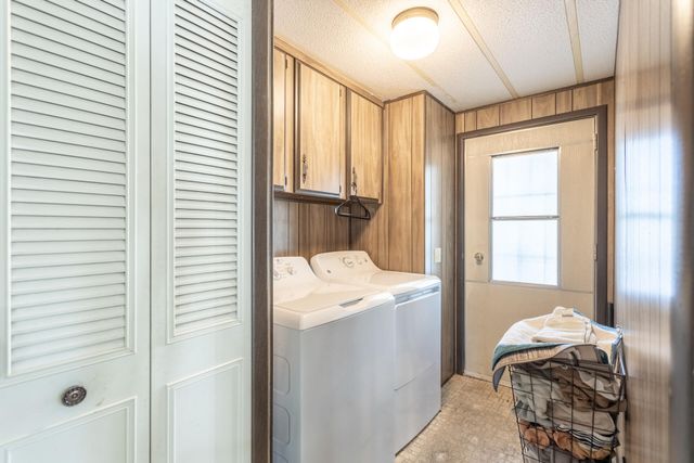 420 Silkwood Drive, 2, Redding, CA 96003