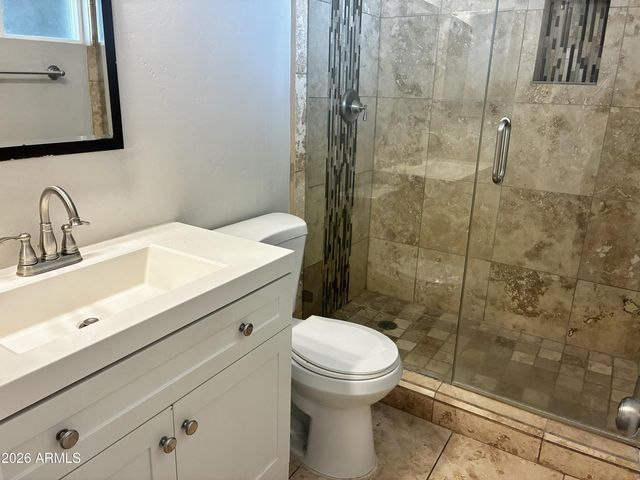 1041 W 18TH Street, Tempe, AZ 85281