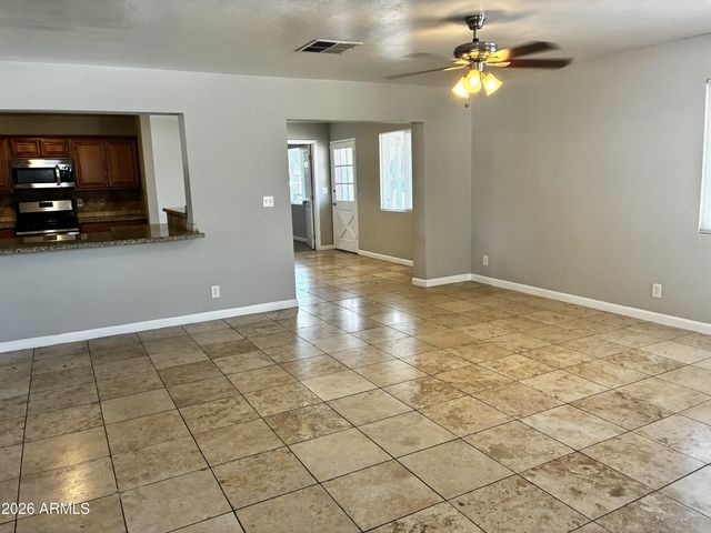 1041 W 18TH Street, Tempe, AZ 85281