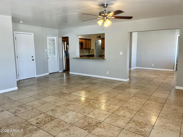1041 W 18TH Street, Tempe, AZ 85281