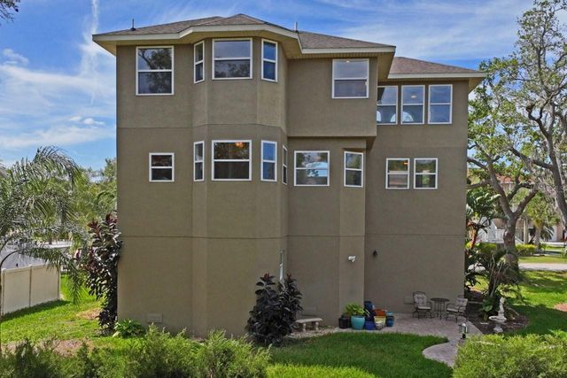 7340 BRIGHTWATERS COURT, New Port Richey, FL 34652