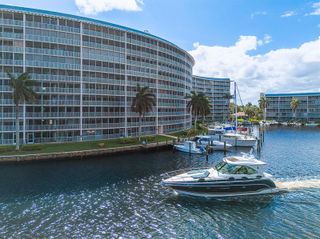 1537 E Hillsboro Boulevard 243, Deerfield Beach, FL 33441