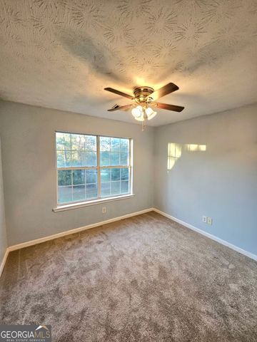136 Henry Burch Drive, Griffin, GA 30223