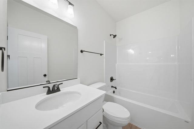 885 11th Street, Waukee, IA 50263