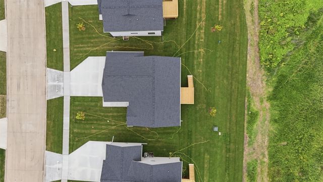 885 11th Street, Waukee, IA 50263