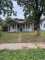 1811 McKinley Ave, San Antonio, TX 78210