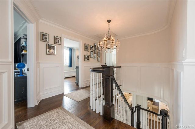 225 Harbor Lane, Massapequa Park, NY 11762