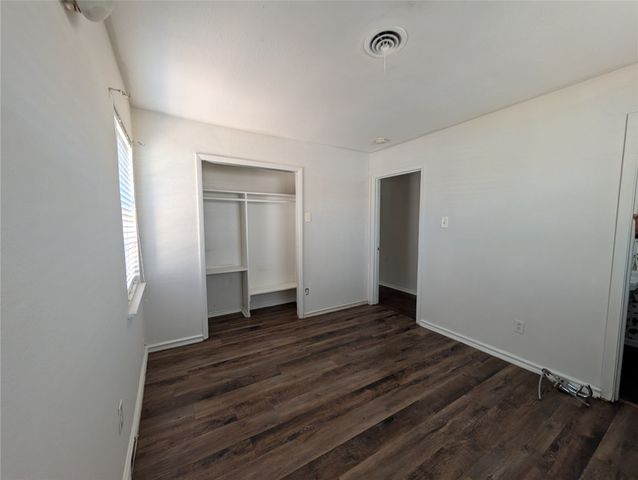 2514 Muret Street, Irving, TX 75062