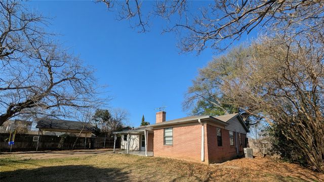 2514 Muret Street, Irving, TX 75062