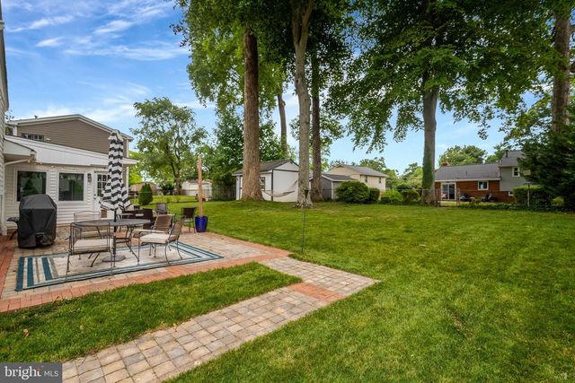 7505 HOGARTH ST, Springfield, VA 22151