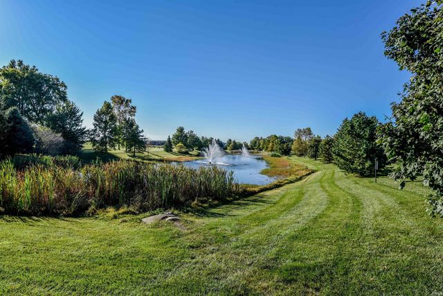 5911 Solomon Harmon Way, Whitestown, IN 46075
