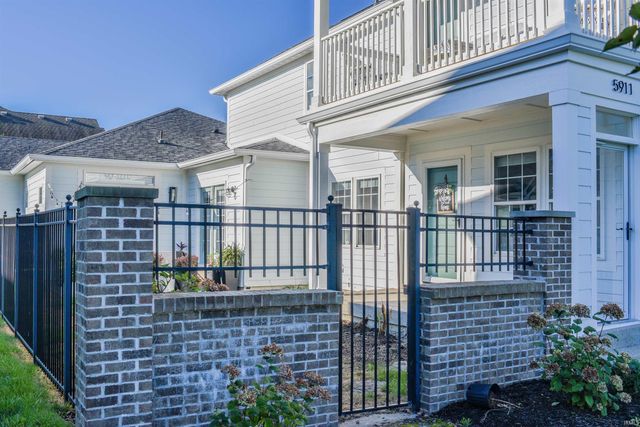 5911 Solomon Harmon Way, Whitestown, IN 46075
