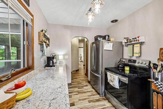 213 E Winnequah Road, Madison, WI 53716