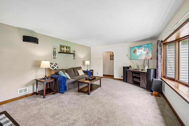213 E Winnequah Road, Madison, WI 53716