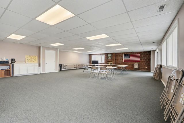 1423 Woodbridge Road 1E, Joliet, IL 60436