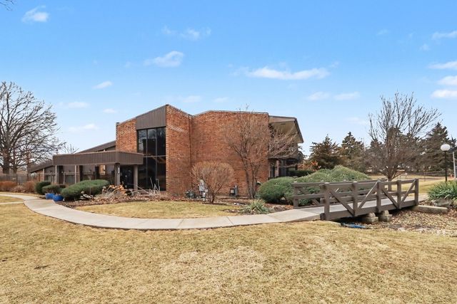 1423 Woodbridge Road 1E, Joliet, IL 60436