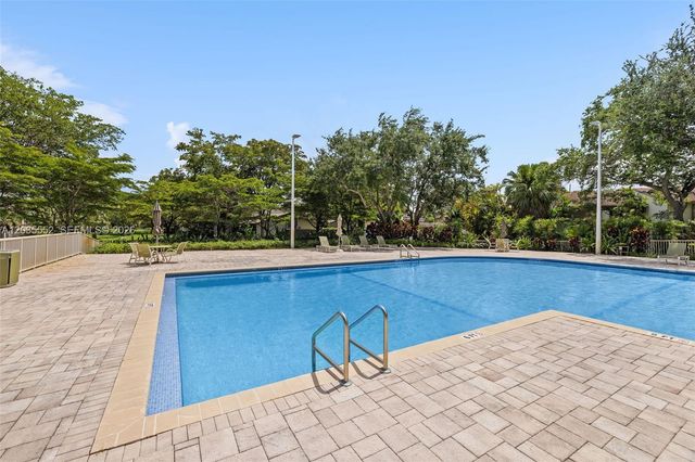 11045 SW 113th Pl, Miami, FL 33176