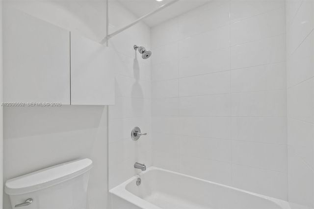 11045 SW 113th Pl, Miami, FL 33176
