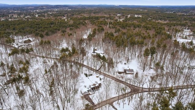 179 Wyman Rd, Groton, MA 01450