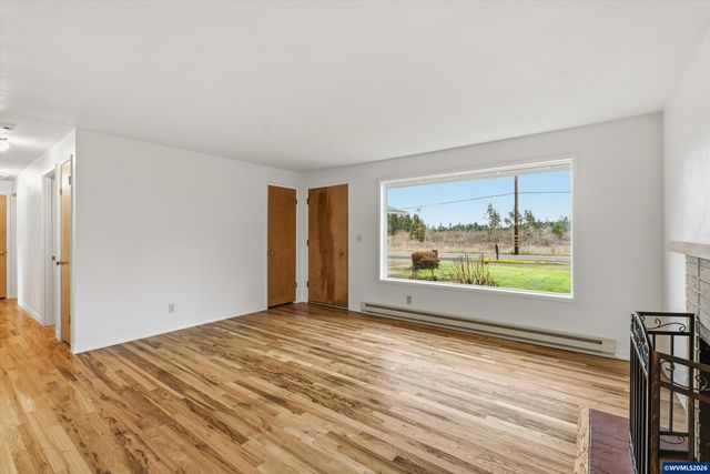 680 SW 53rd St, Corvallis, OR 97333