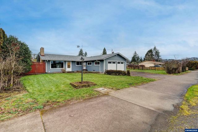 680 SW 53rd St, Corvallis, OR 97333