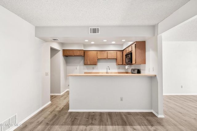 15258 Campus Park Drive G, Moorpark, CA 93021