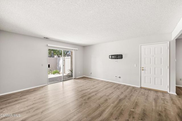 15258 Campus Park Drive G, Moorpark, CA 93021