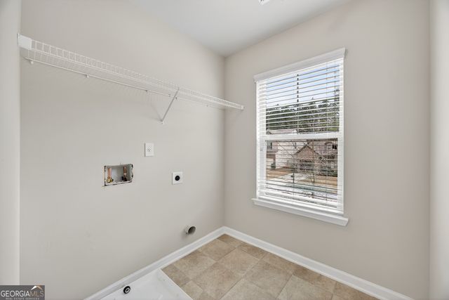 4497 Ravenwood Drive, Union City, GA 30291
