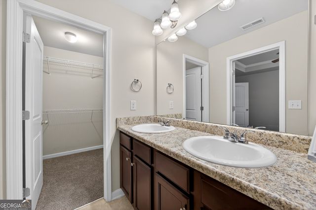 4497 Ravenwood Drive, Union City, GA 30291