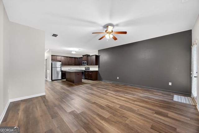 4497 Ravenwood Drive, Union City, GA 30291