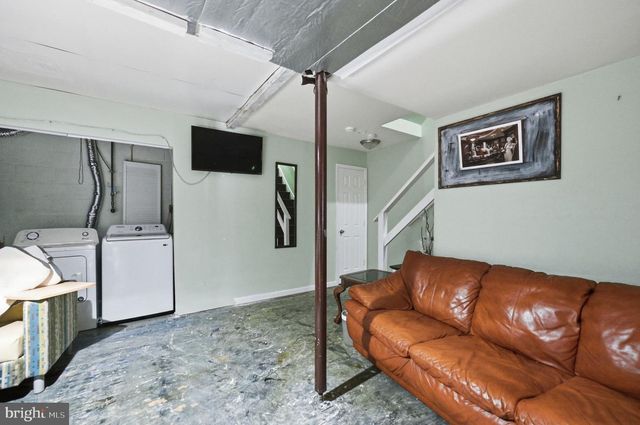 7505 SAGE ST, Manassas, VA 20109