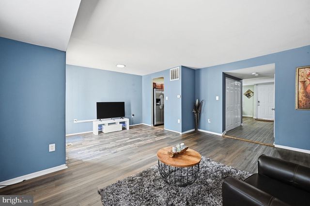 7505 SAGE ST, Manassas, VA 20109