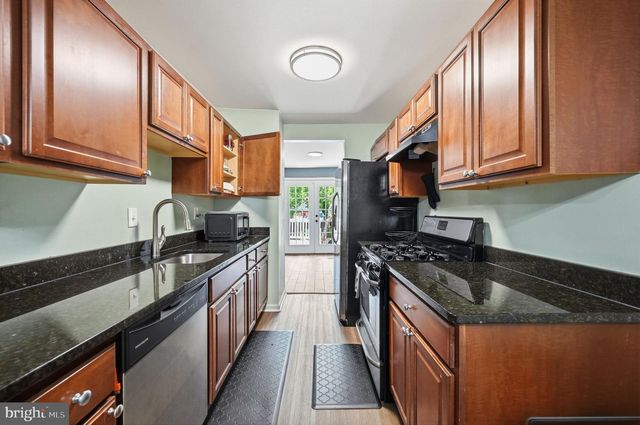7505 SAGE ST, Manassas, VA 20109