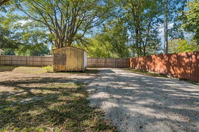 Address unavailable.