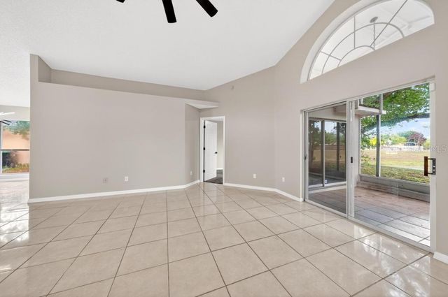 2674 NEWBOLT DRIVE, Orlando, FL 32817