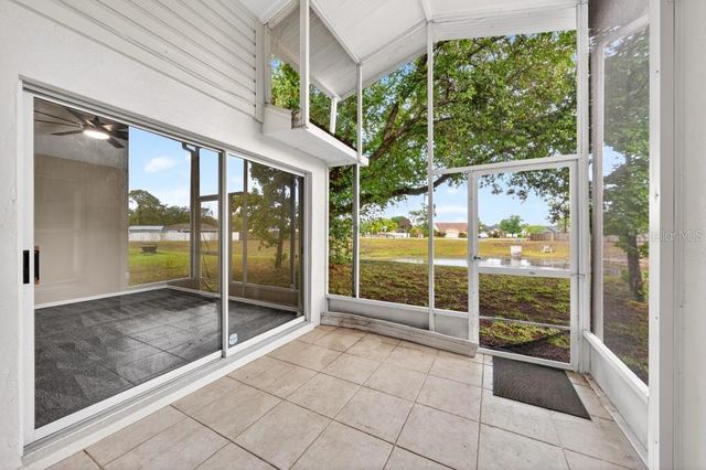 2674 NEWBOLT DRIVE, Orlando, FL 32817
