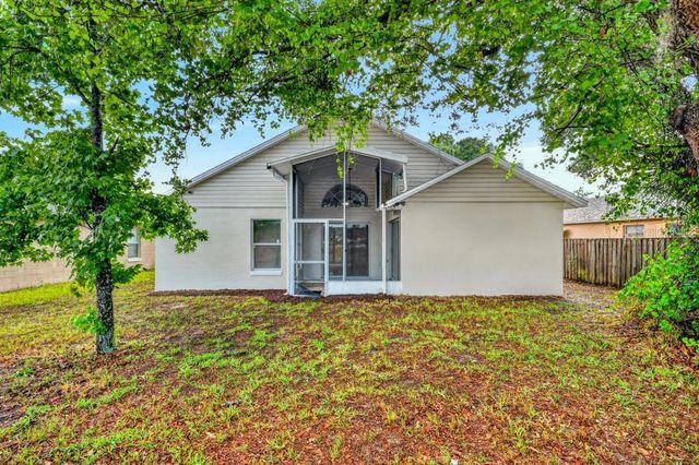 2674 NEWBOLT DRIVE, Orlando, FL 32817
