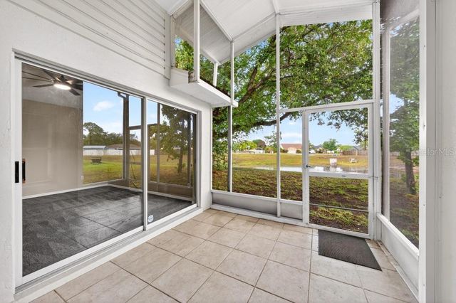 2674 NEWBOLT DRIVE, Orlando, FL 32817