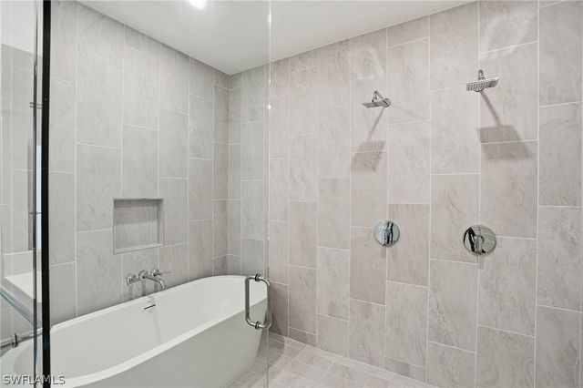 4810 Pelican Colony 903, Bonita Springs, FL 34134