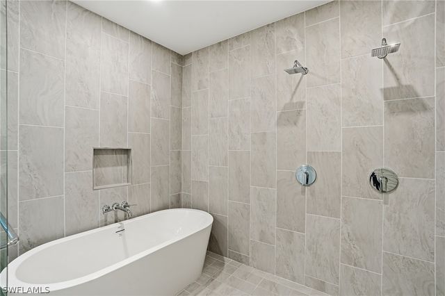 4810 Pelican Colony 903, Bonita Springs, FL 34134