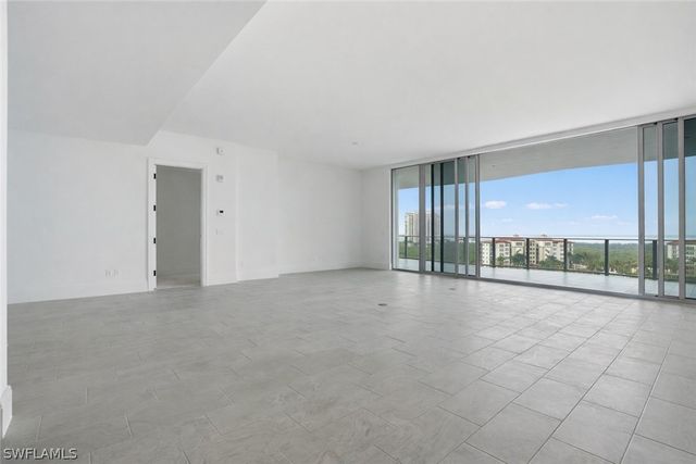 4810 Pelican Colony 903, Bonita Springs, FL 34134