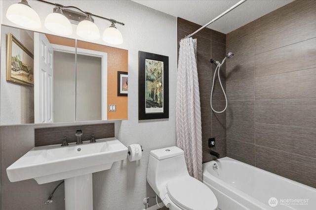 3516 SW 339th Place, Federal Way, WA 98023