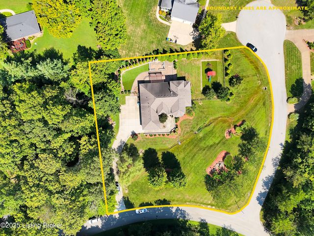 7005 Quarry Dr, Crestwood, KY 40014