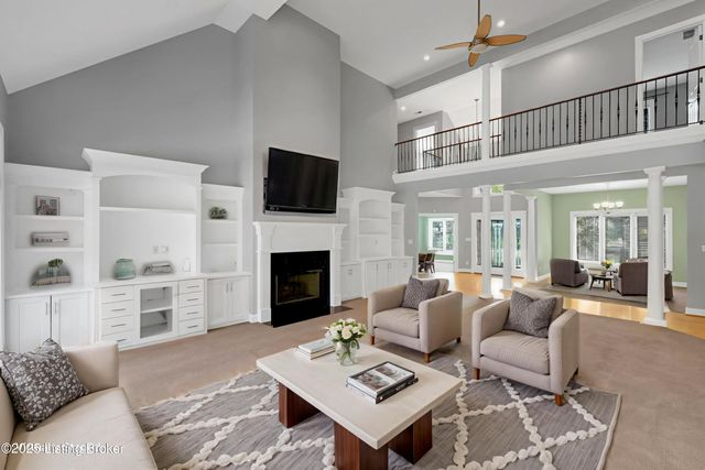 7005 Quarry Dr, Crestwood, KY 40014