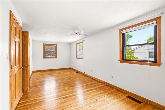 20 Pine Hill Ter, Rockland, MA 02370