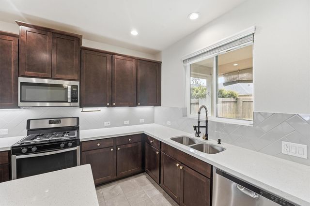 40342 Bay Warbler Way, Magnolia, TX 77354