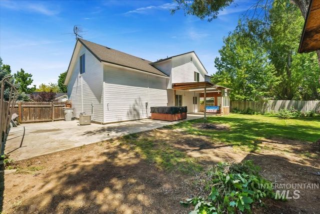 6417 E Brimley Drive, Nampa, ID 83687