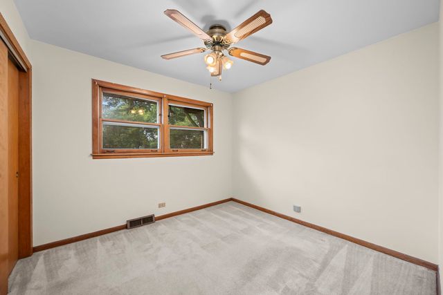 1706 E Euclid Avenue, Arlington Heights, IL 60004